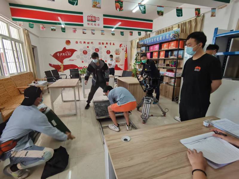 一支视频激活品牌生命力｜崇礼县产品视频拍摄公司的创意魔法秀